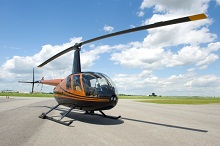 Vyhlídkový let vrtulníkem pro 3 osoby ze Sazená