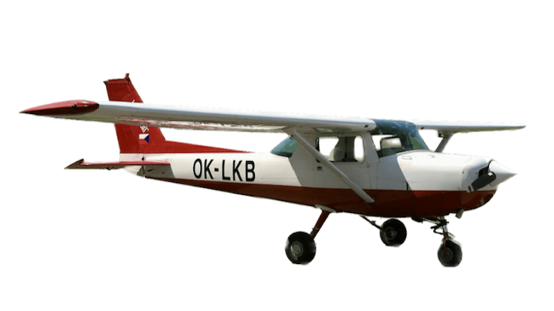 letadlo Cessna 150 letiště Sazená